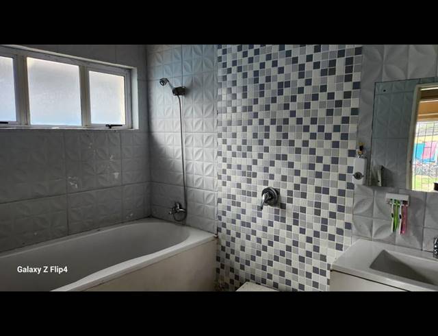 4 BEDROOM HOUSE FOR SALE IN BELMONT PARK